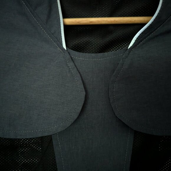 RuffWear Aira Rain Jacket Waterproof Dog Rain Coat Twilight Gray - Picture 3 of 9